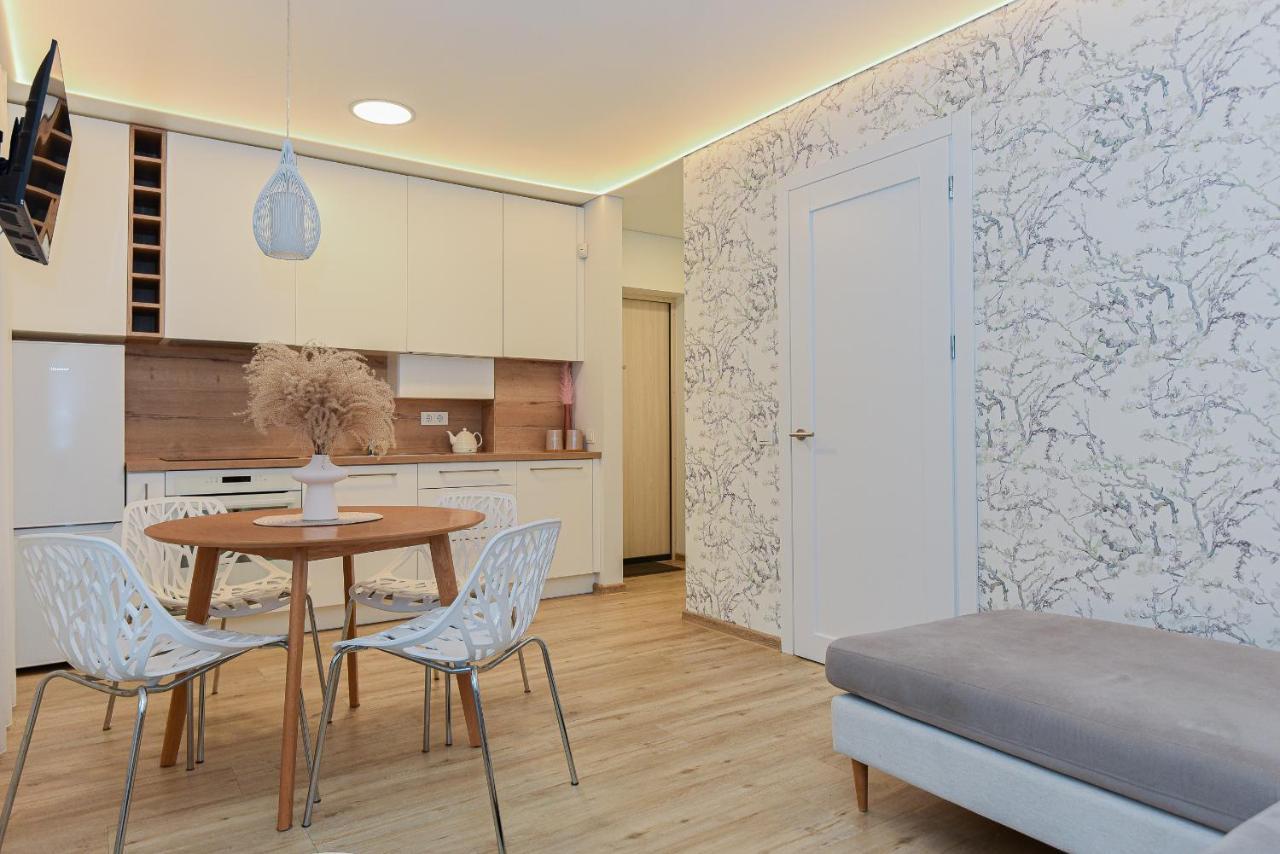 Sea Apartment Паланга Экстерьер фото